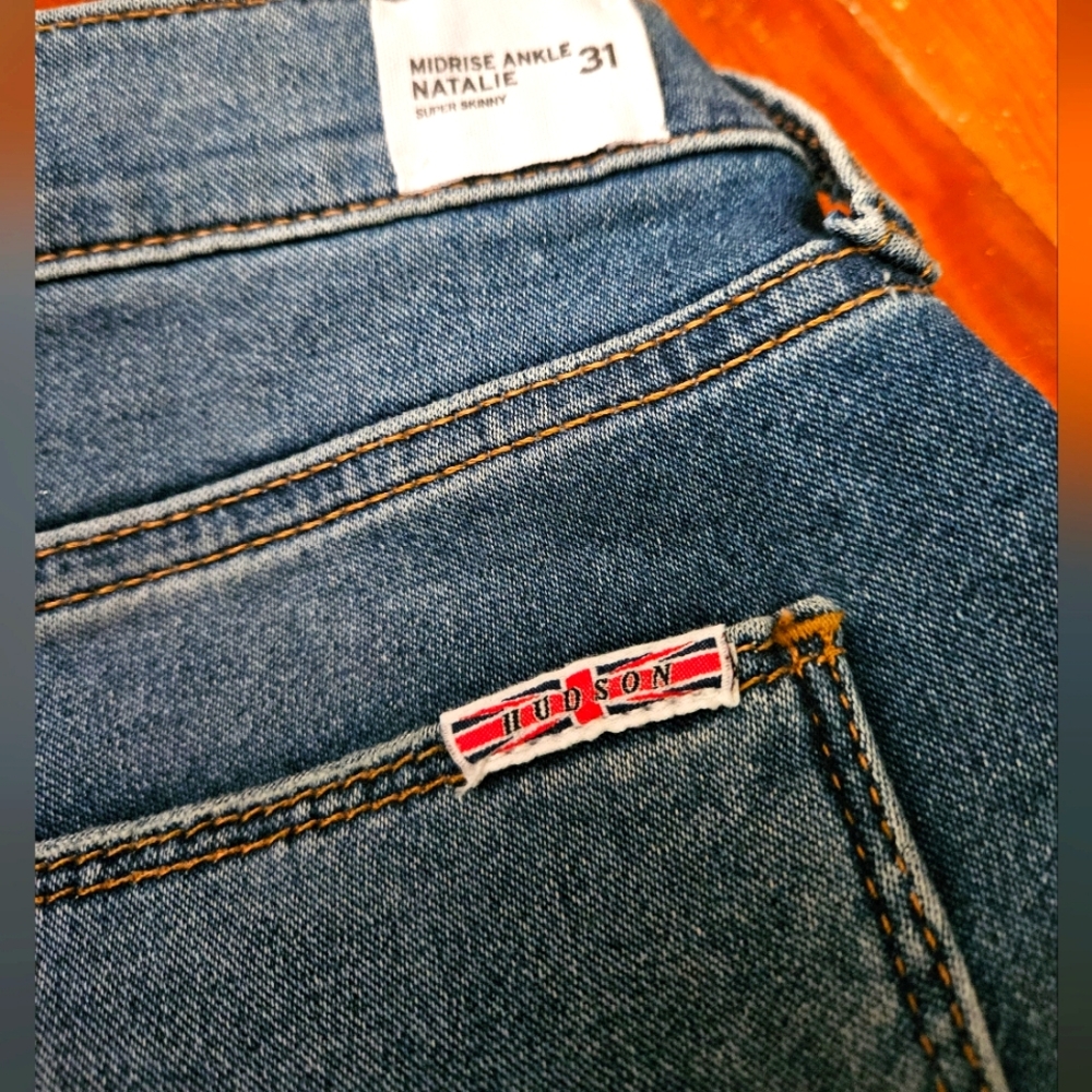 Hudson Mid-rise ankle